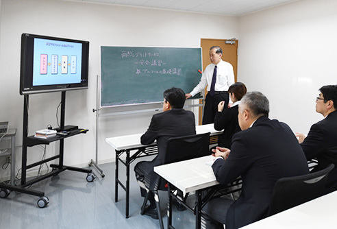 採用までの流れを簡単にご説明