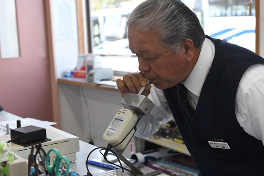 アルコールチェッカーでの飲酒検査